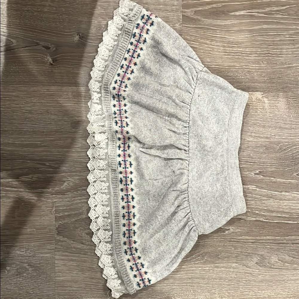 H&M Romantic Gray and White Lace Skirt